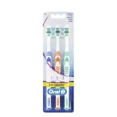 Oral B Oral-B Spazzolino x 3
